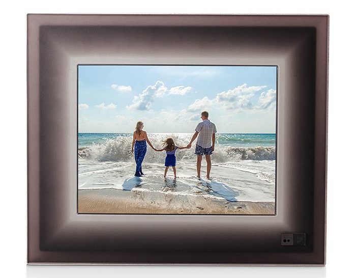 2024 Mom Gift Ideas: Digital Picture Frame 2024